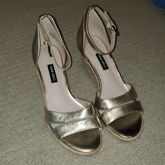 nine west jabrina wedge sandal